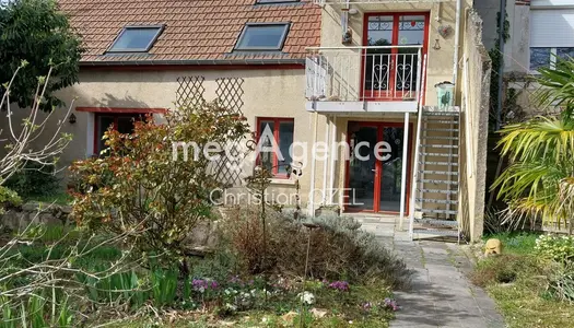 Belle maison en bord de Seine