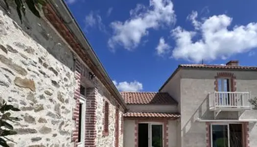 Maison 7 pièces 210 m² 