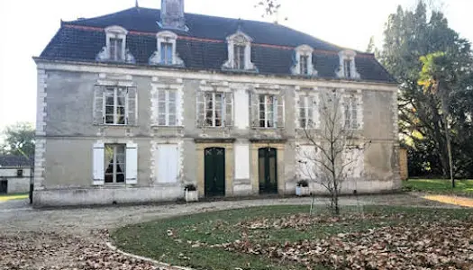 Château 11 pièces 600 m²