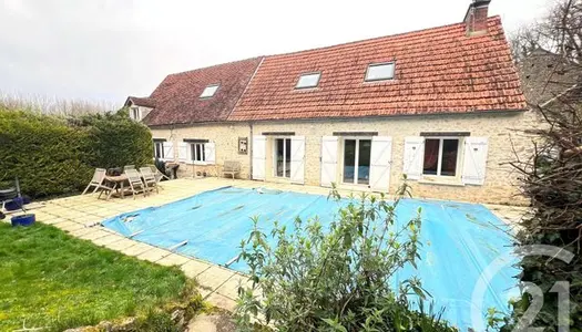 Maison 9 pièces 214 m²