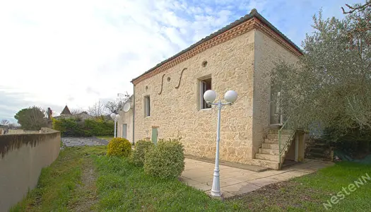 Maison en pierre 3 chambres sur les remparts Sud a Puymirol