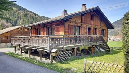 Dpt Haute Savoie (74), à vendre LES CONTAMINES MONTJOIE chalet de 180 m² - Terrain de 980,00 m² 