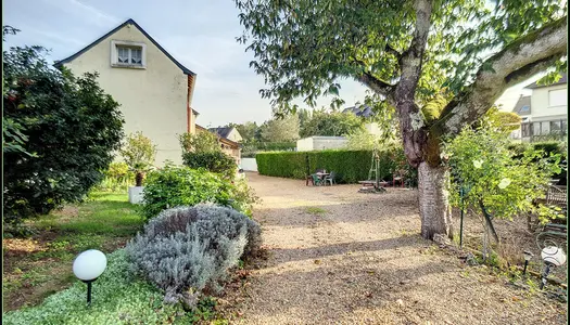 Dpt Sarthe (72), à vendre LA CHARTRE SUR LE LOIR maison P5