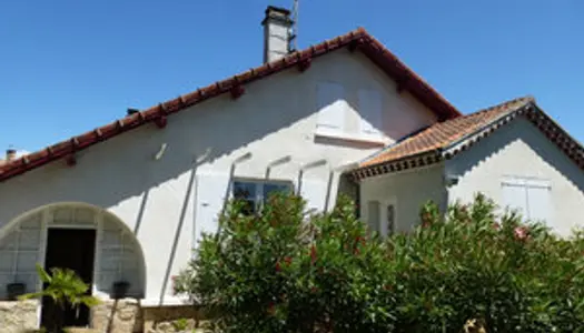 Maison Fons 5 pièce(s) 131.45 m2 