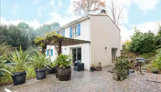 Maison 7 pièces 137 m²