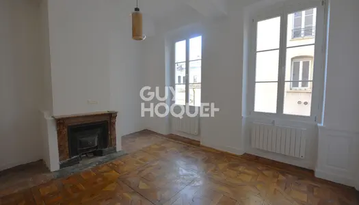 Appartement de type T2 - de 59.34m2 - à vendre - rue Sainte-Hélène - Lyon 69002