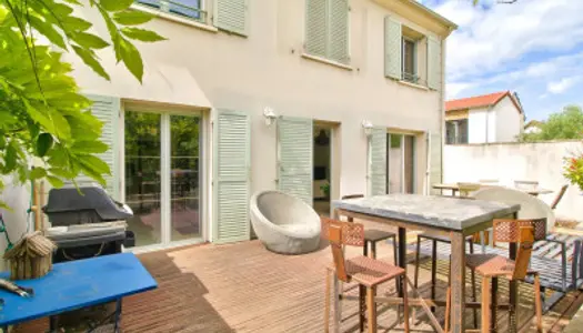 Maison 8 pièces 180 m² 