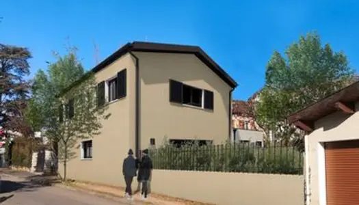 Maison neuve T5 ou T6 avec garage et jardin à Charbonnières les Bains 