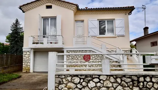 Dpt Lot et Garonne (47), à vendre MARMANDE maison P4 de 95,33 m² - Terrain de 450,00 m² 