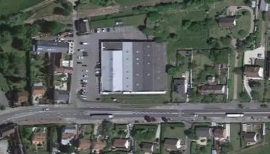 Commerce 1133 m²