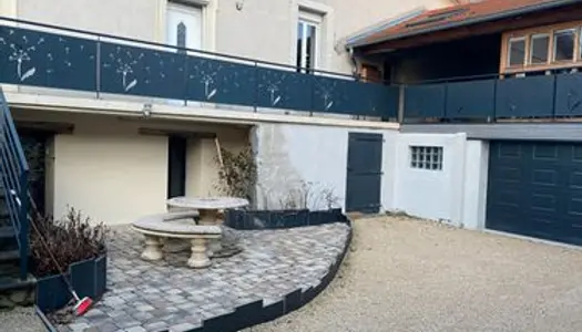 Maison 10 pièces 250 m² 