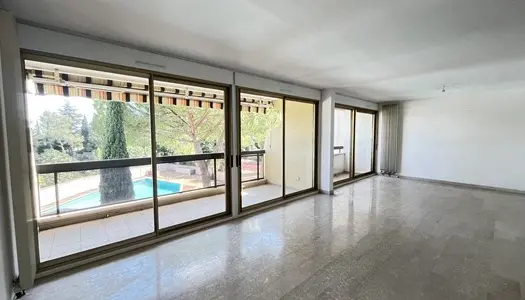 Cigale. T3 de 84 m2 avec Terrasse - Parking - Piscine et Tennis 