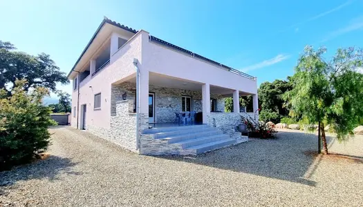 Villa 7 pièces 250 m² 