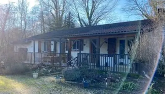 Maison de 3 chambres, garage et jardin