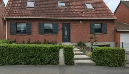 Maison individuelle à proximité des axes de rocade vers Lille, Lens et Douai 
