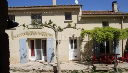 Maison de village en pierre avec annexe ,5 chambres 