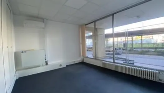 Bureaux 50 m² 