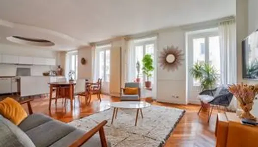 Rossana. Appartement dans bel immeuble ancien