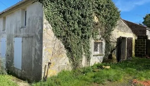 Maison pierre à rénover 30mn' de la Rochelle