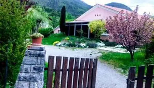 Maison individuelle entre mer et montagne 