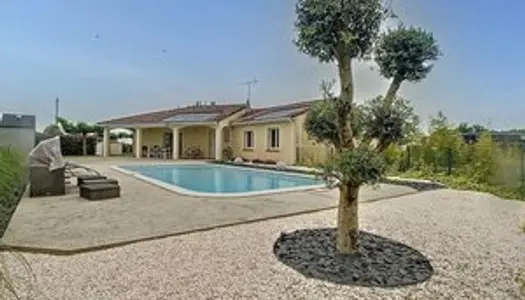 Maison - Villa Location Grazac 4p 130m² 1400€