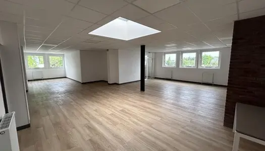 Bureaux 290 m² 