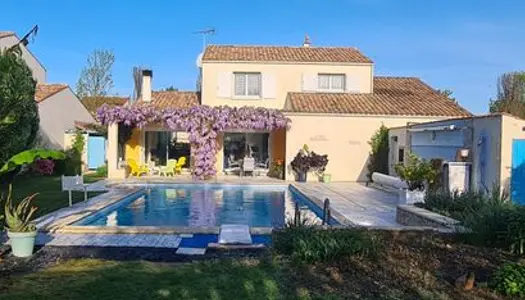 Maison de luxe 6 pièces 151 m² 