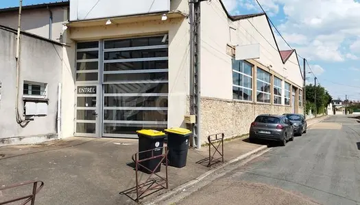 Local commercial 800 m² 