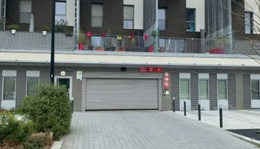 Garage fermé Guyancourt