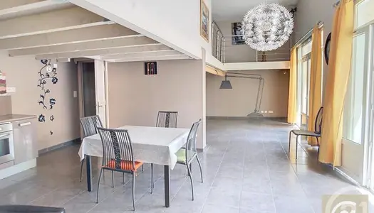 Maison 8 pièces 209 m² 