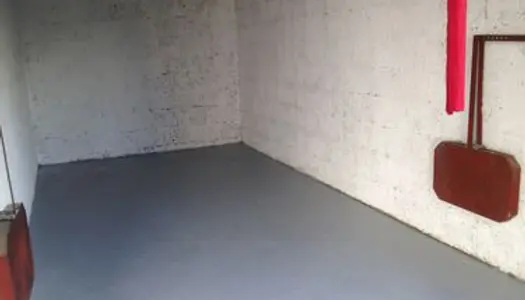 Location Garage/Box fermé 15 m² - Secteur Les Iles - Seyssinet
