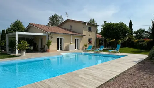 a vendre Maison Montauban (82) 5 chambres piscine gaarge 