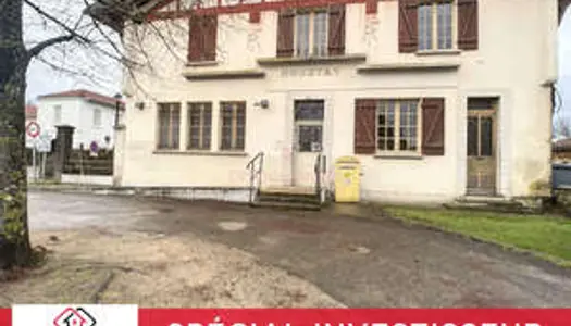 Immeuble Spacieux à Moustey avec Terrasse et Garage