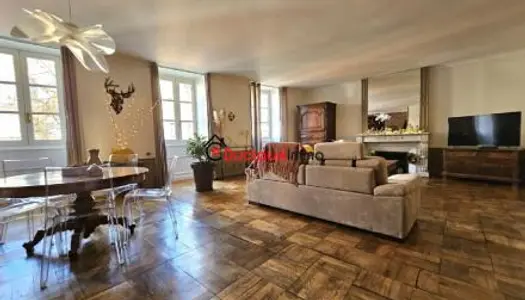 Appartement 5 pièces 190 m²