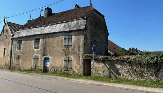 CHASSIGNY LIMITE HAUTE MARNE COTE D OR MAISON DE VILLAGE A RENOVER 