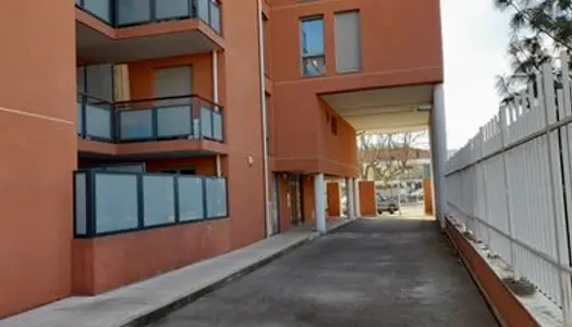 T3 avec balcon et garage