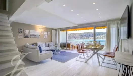 Appartement pieds dans l'eau au Cap-Ferrat 