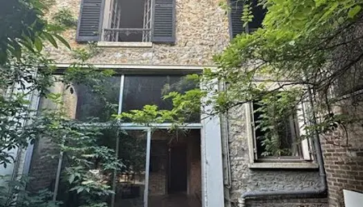 Propriété 15 pièces 405 m² 