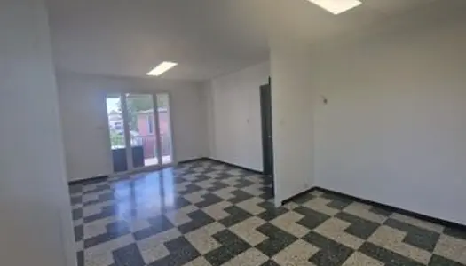 Bureau 28 m² 
