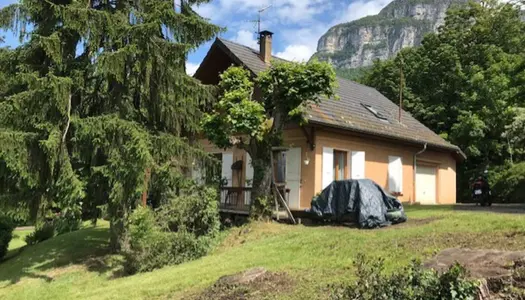 Dpt Savoie (73), SAINT ALBAN LEYSSE maison P6 de 140 m² - Terrain de 2 700,00 m² 