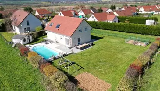 Maison 2009, 5 chambres et piscine, sans vis à vis