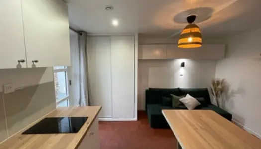 Appartement 1 pièce 14 m² 