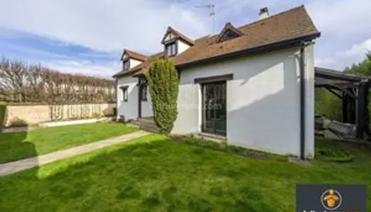 Maison avec piscine chauffée