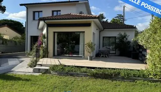 Maison 7 pièces 180 m² 