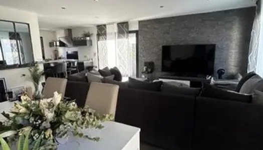 Villa 5 pièces 126 m² 