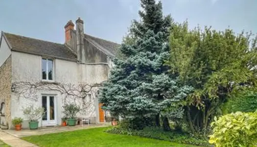 Maison meulière 7 pièces 181 m² proche Paris et Orsay, commune de Janvry, jardin 460 m² paysagé