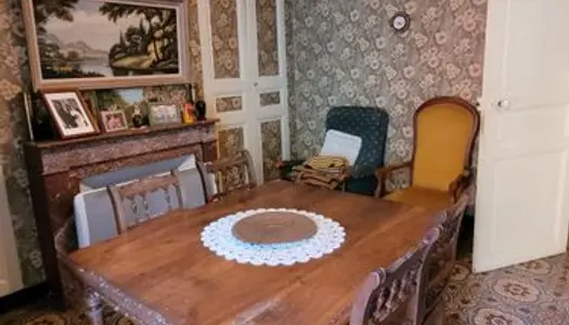 Autignac maison de village a renover 3 chambres sejour et cuisine separe une affaire unique a un 