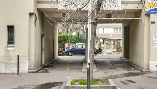 Parking 14 m² 