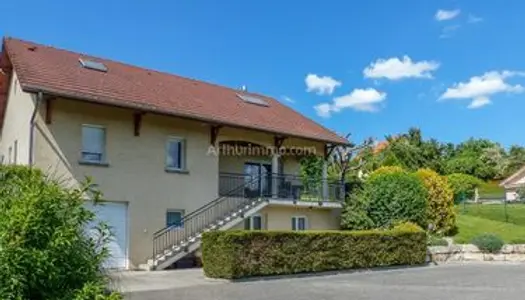 Maison 6 pièces 137 m² 