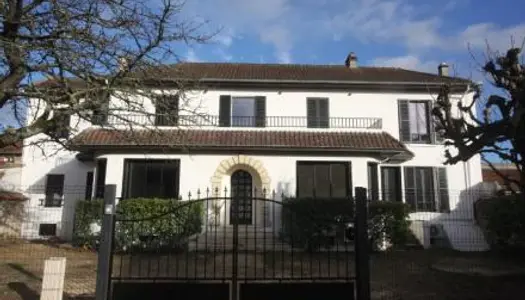 Maison 6 pièces 140 m² 